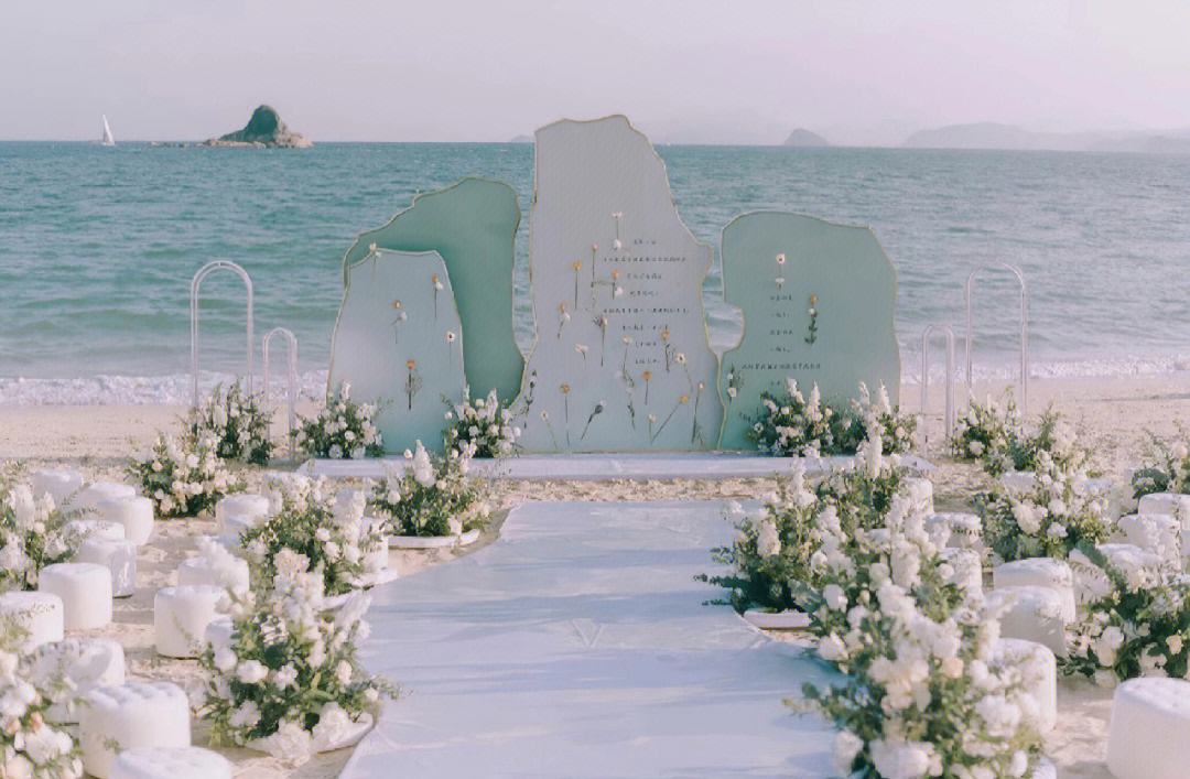 海边小型婚礼室内装饰设计(海边小型婚礼室内装饰设计效果图)